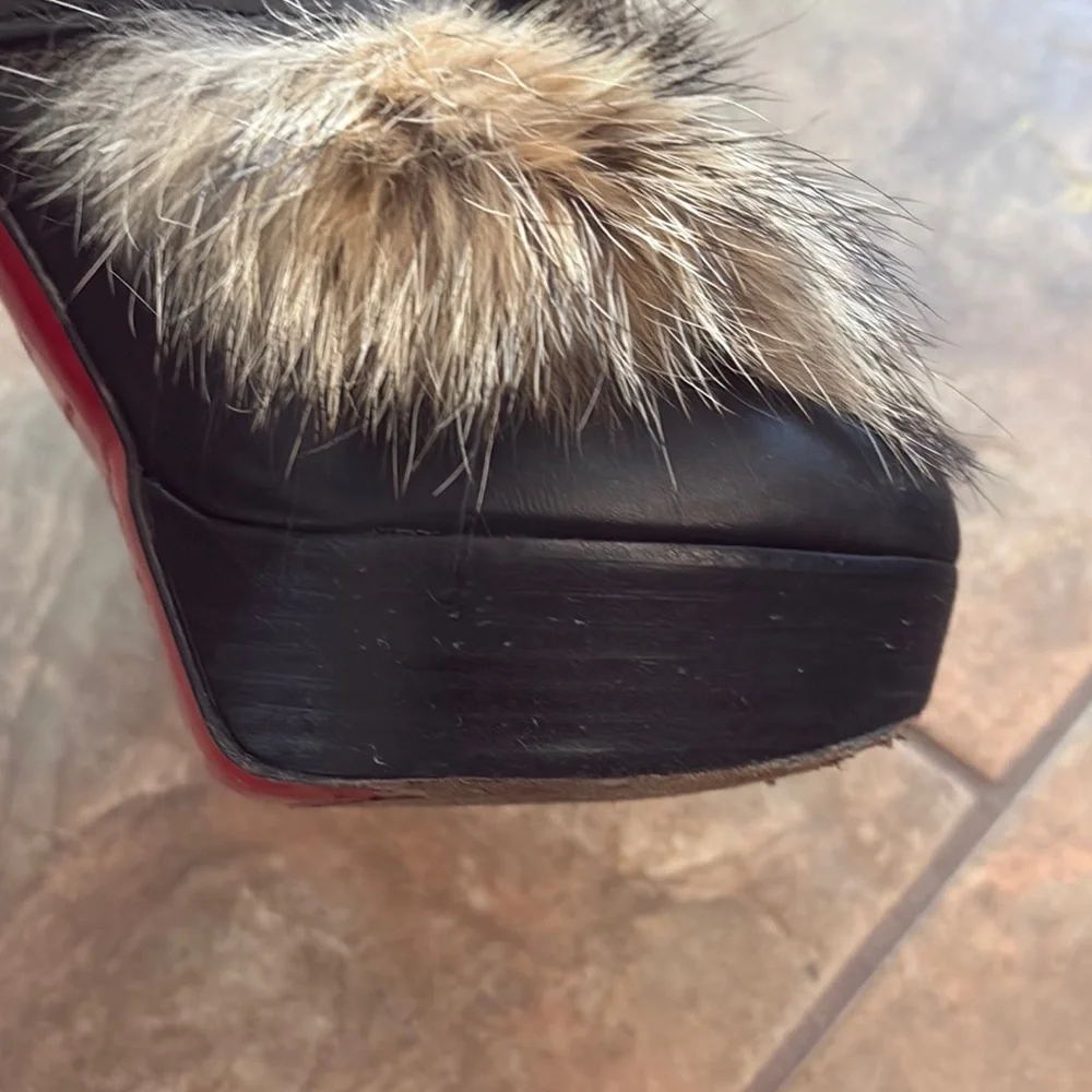 Christian Louboutin Black and Fur Women's Boots Toundra - Picture 10 of 16